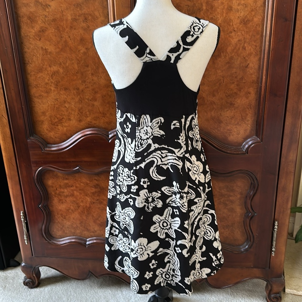 CAbi Parma B&W Floral Racerback Dress - Picture 4 of 11